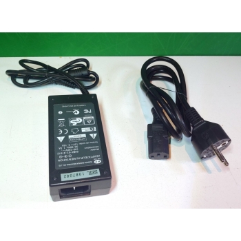Wzmacniacz HiFi radio pilot 600W BT USB 12V/230V [23010000749]